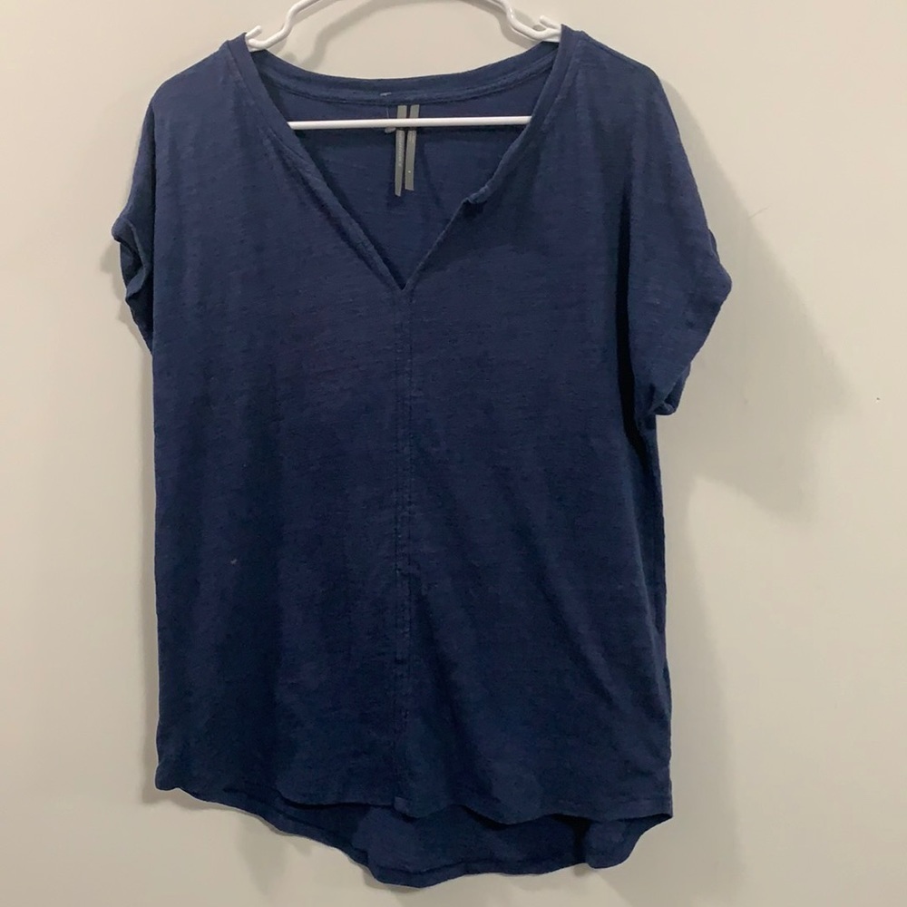 Anthropologie women’s top Size Small see below